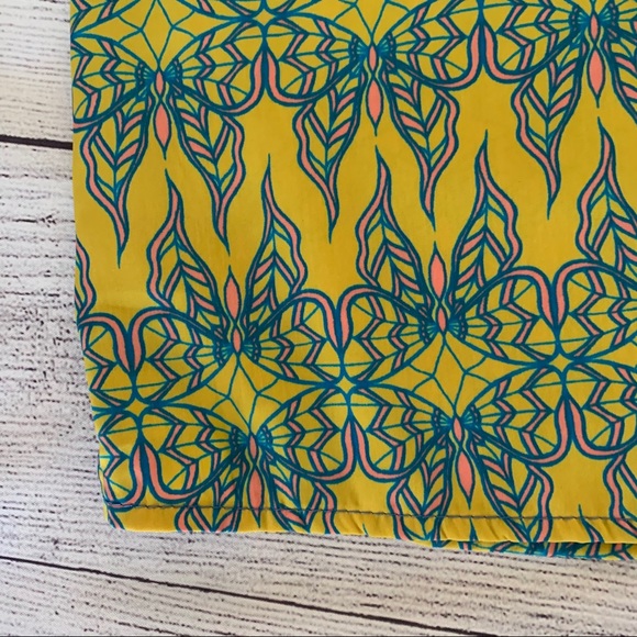 Francesca' s Yellow Abstract Shift Dress Size LG - Picture 2 of 6